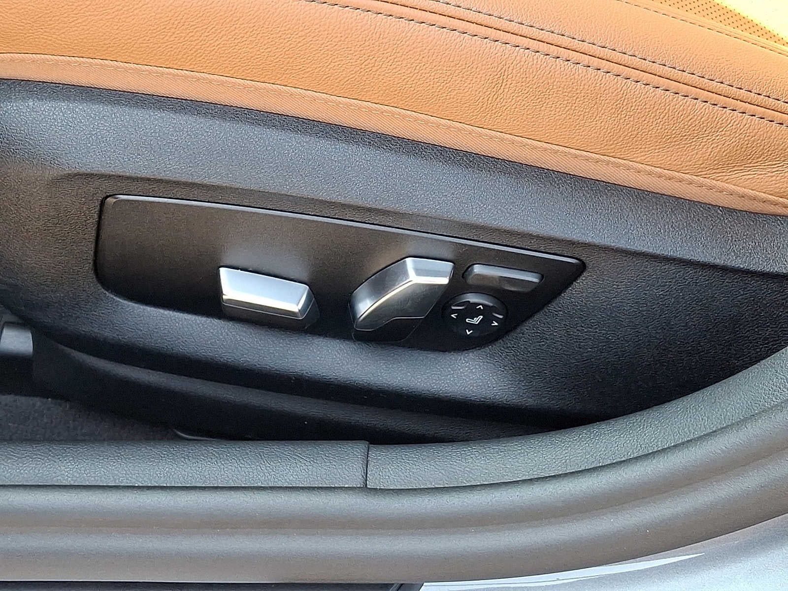 2023 BMW 5 Series 530i xDrive Sedan