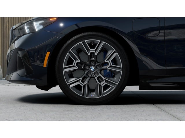 2027 BMW 5 Series 550e xDrive Sedan