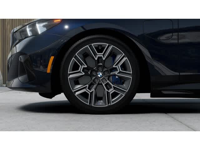 2027 BMW 5 Series 550e xDrive Sedan
