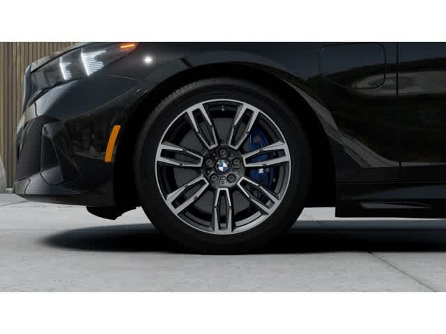 2027 BMW 5 Series 550e xDrive Sedan