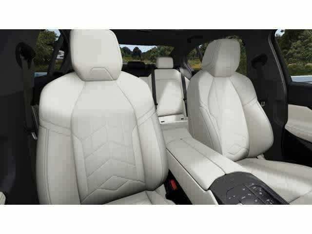 2026 BMW 5 Series 550e xDrive Sedan