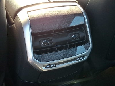 2023 BMW 7 Series 740i Sedan