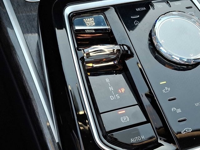 2023 BMW 7 Series 740i Sedan