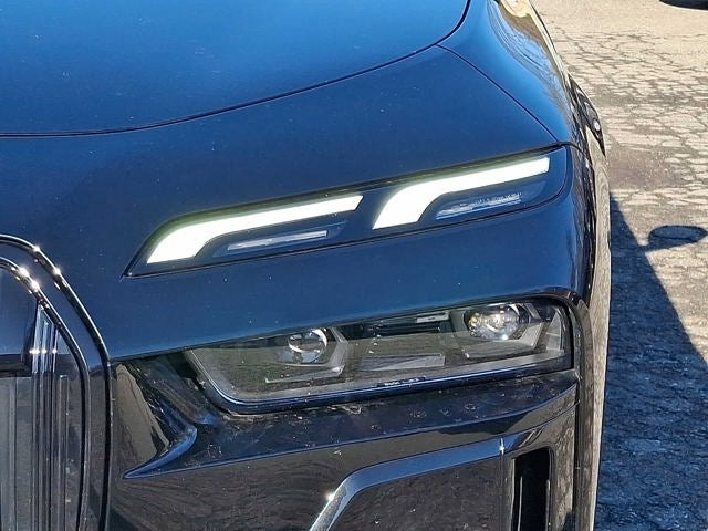 2023 BMW 7 Series 740i Sedan