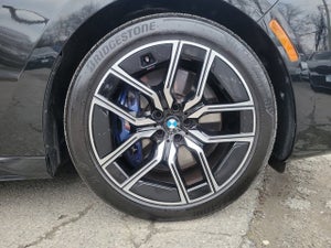 2023 BMW 740i Sedan