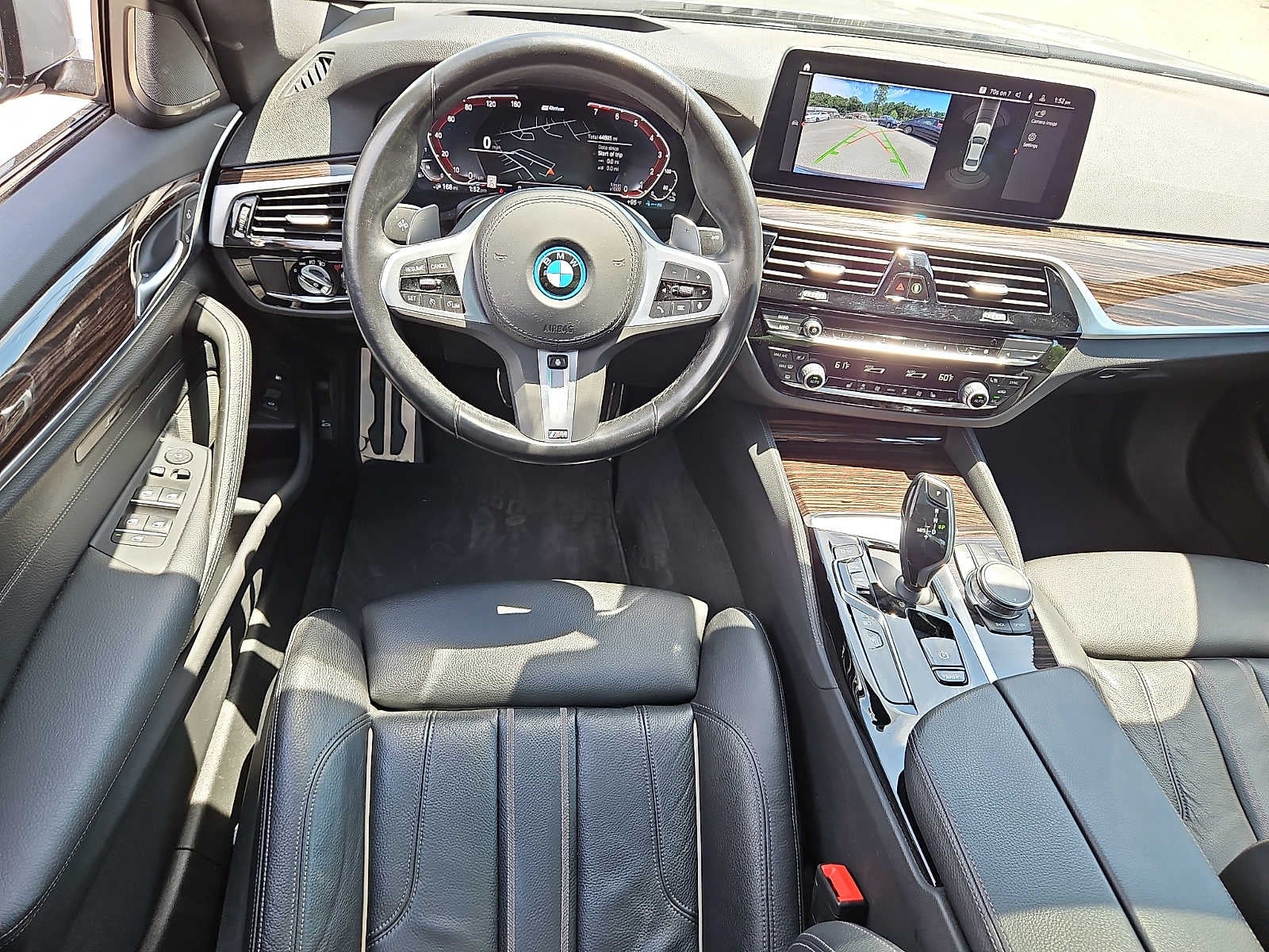 2023 BMW 5 Series 530e xDrive Plug-In Hybrid