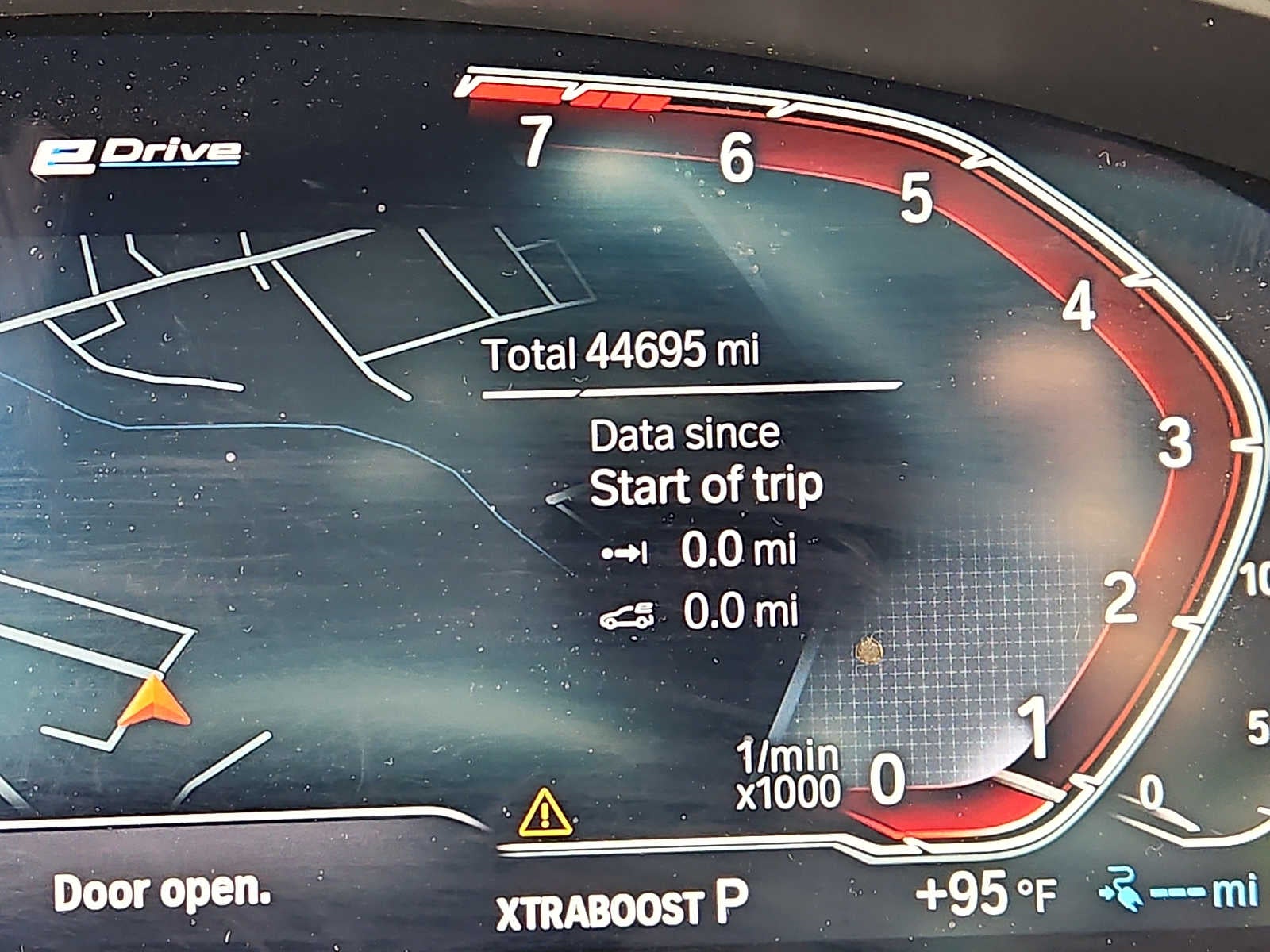 2023 BMW 5 Series 530e - Photo 22