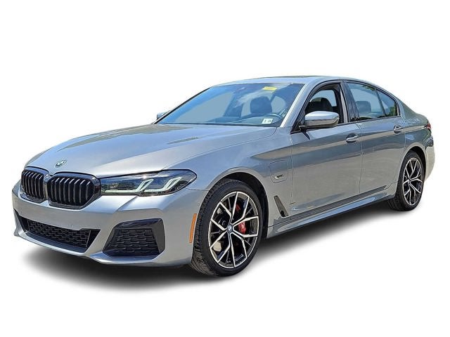 2023 BMW 5 Series 530e - Photo 33