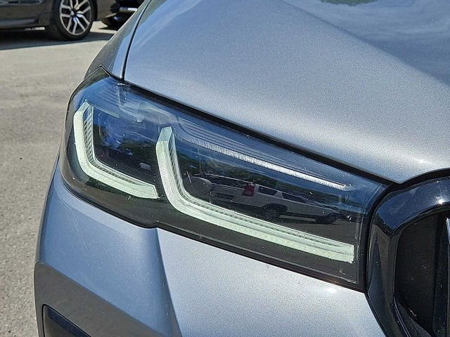 2023 BMW 5 Series 530e - Photo 38