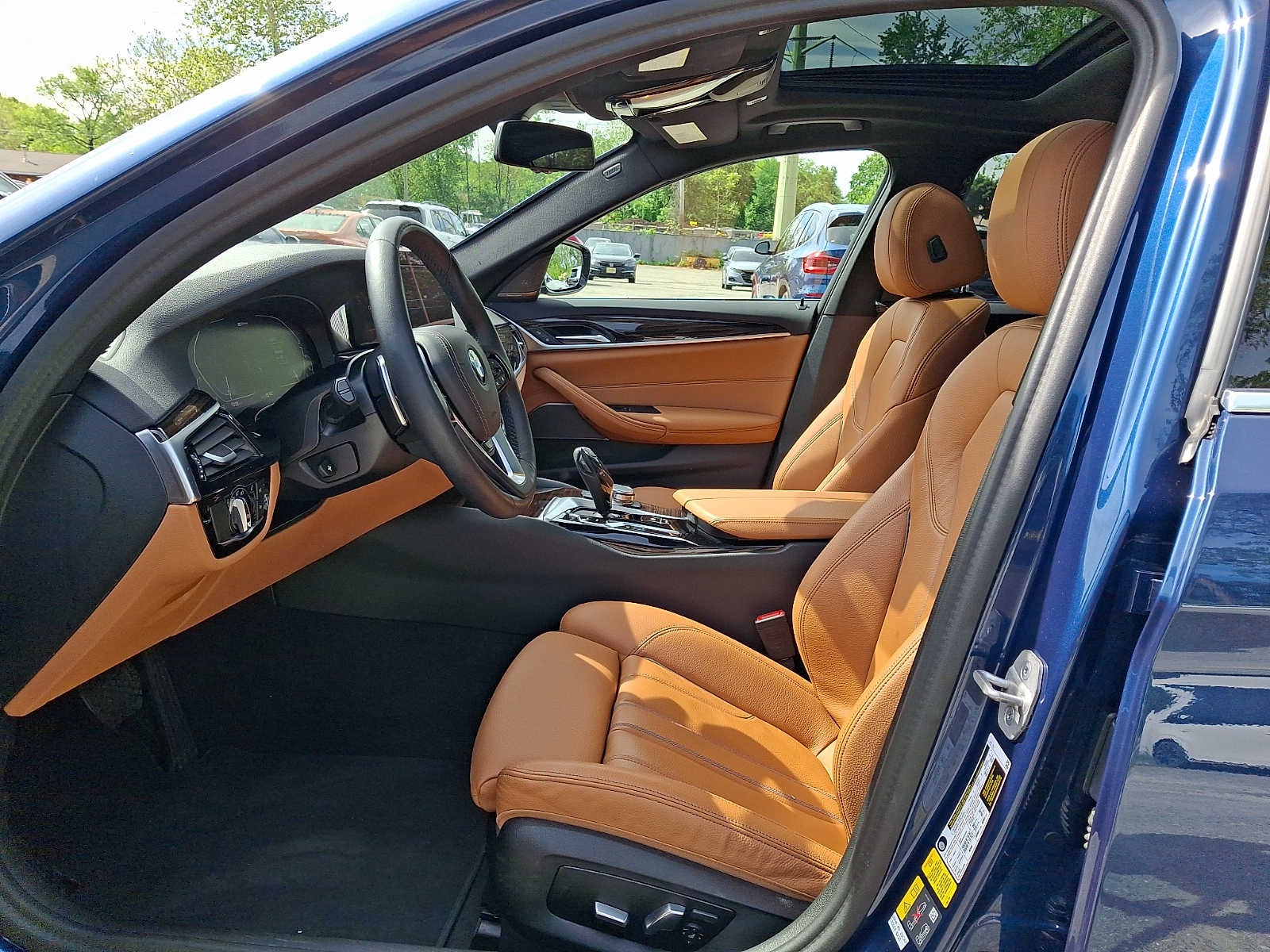2023 BMW 5 Series 530e xDrive Plug-In Hybrid