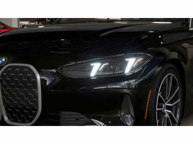 2027 BMW 4 Series 430i xDrive Convertible