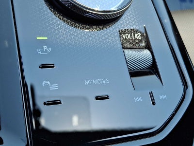 2025 BMW 5 Series 530i xDrive Sedan