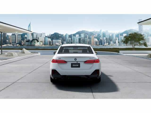 2026 BMW 5 Series 530i xDrive Sedan