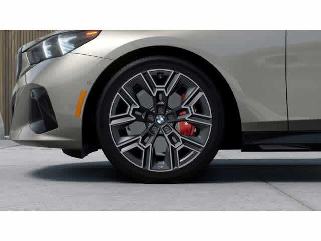 2026 BMW 5 Series 530i xDrive Sedan