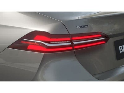 2026 BMW 5 Series 530i xDrive Sedan