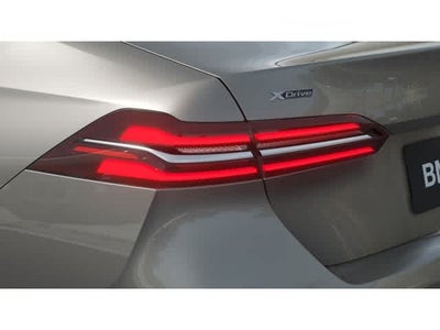 2027 BMW 5 Series 530i xDrive Sedan
