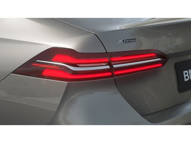 2027 BMW 5 Series 530i xDrive Sedan