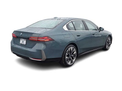 2025 BMW 5 Series 530i xDrive Sedan