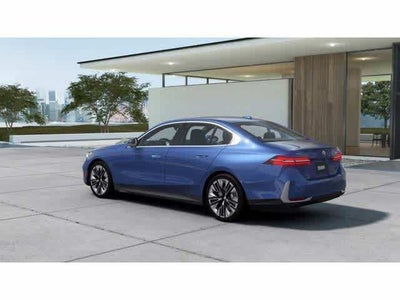 2026 BMW 5 Series 530i xDrive Sedan