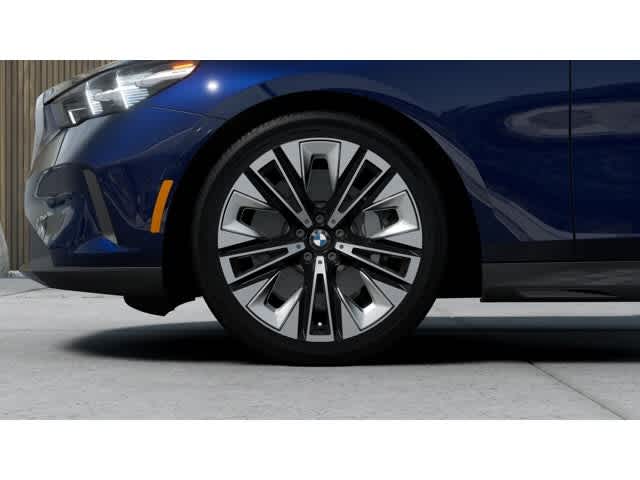2026 BMW 5 Series 530i xDrive Sedan