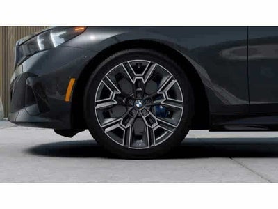 2027 BMW 5 Series 530i xDrive Sedan