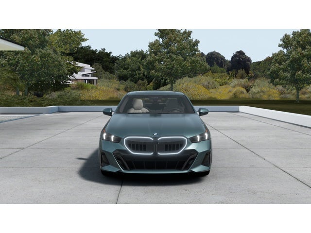 2027 BMW 5 Series 530i xDrive Sedan