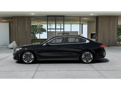 2027 BMW 5 Series 530i xDrive Sedan