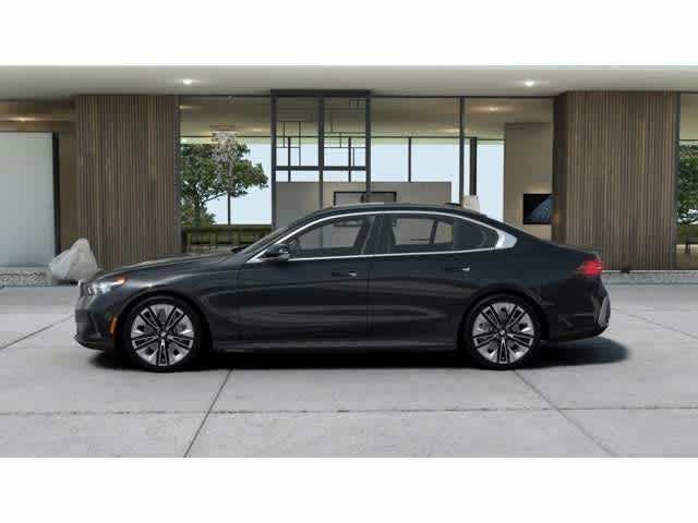 2027 BMW 5 Series 530i xDrive Sedan