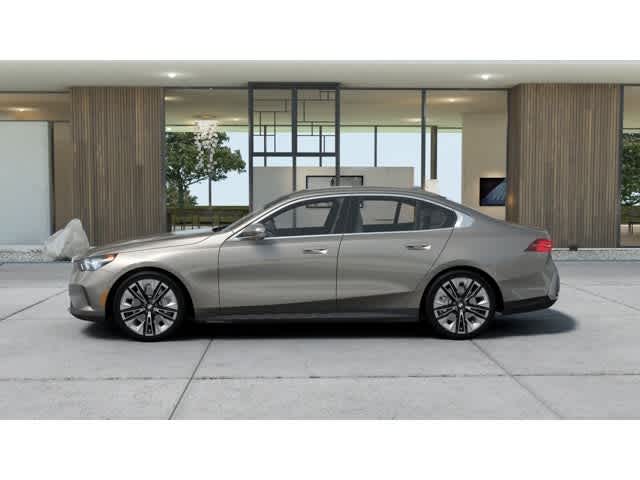 2027 BMW 5 Series 530i xDrive Sedan