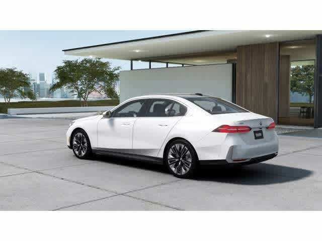 2027 BMW 5 Series 530i xDrive Sedan