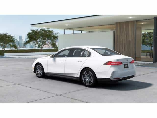 2027 BMW 5 Series 530i xDrive Sedan