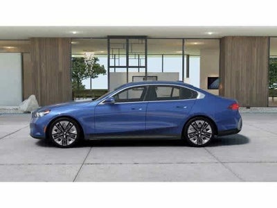 2026 BMW 5 Series 530i xDrive Sedan