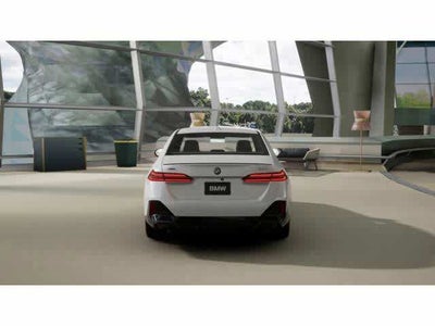 2026 BMW 5 Series 530i xDrive Sedan