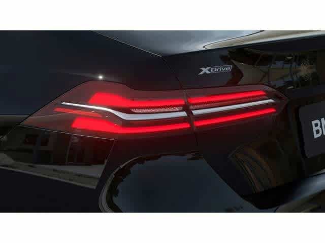 2026 BMW 5 Series 530i xDrive Sedan