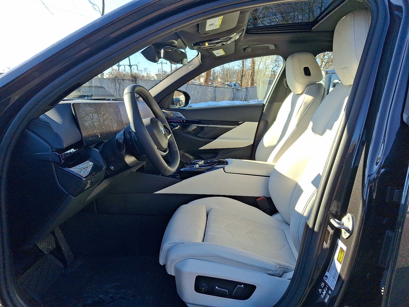 2025 BMW 5 Series 530i xDrive Sedan