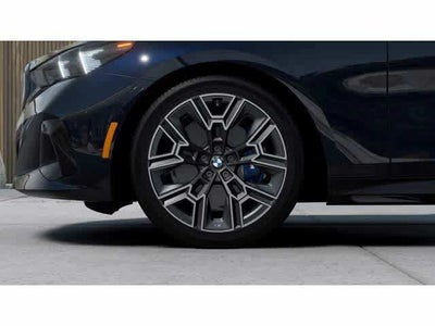 2026 BMW 5 Series 530i xDrive Sedan