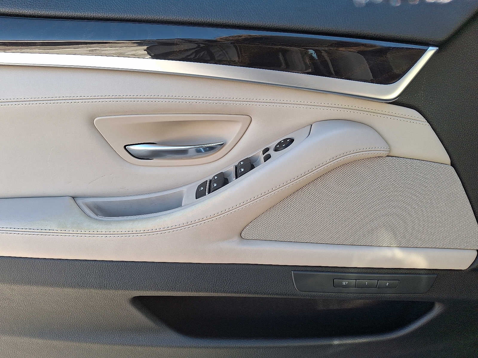 2016 BMW 5 Series 4dr Sdn 528i xDrive AWD