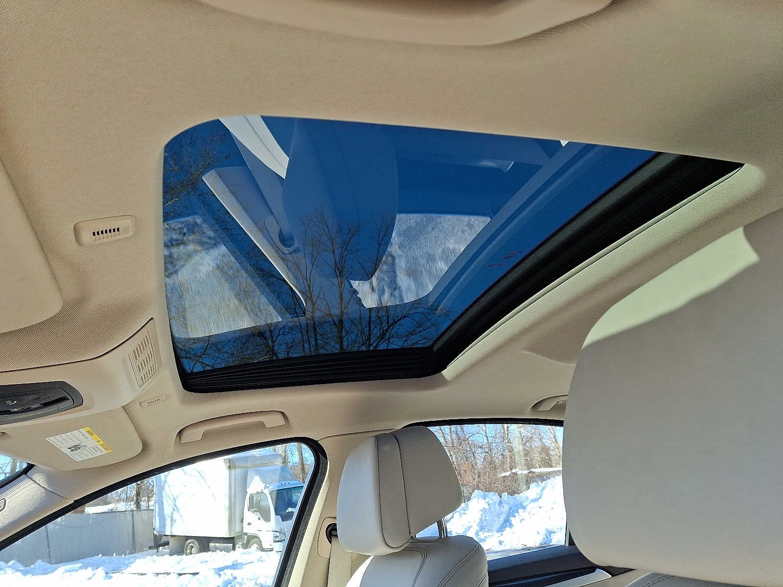 2016 BMW 5 Series 4dr Sdn 528i xDrive AWD