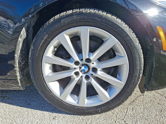 2016 BMW 5 Series 4dr Sdn 528i xDrive AWD