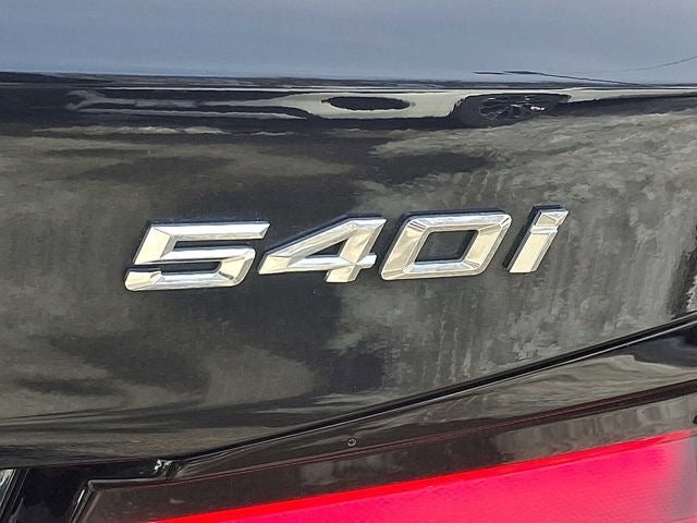 2022 BMW 5 Series 540i xDrive Sedan