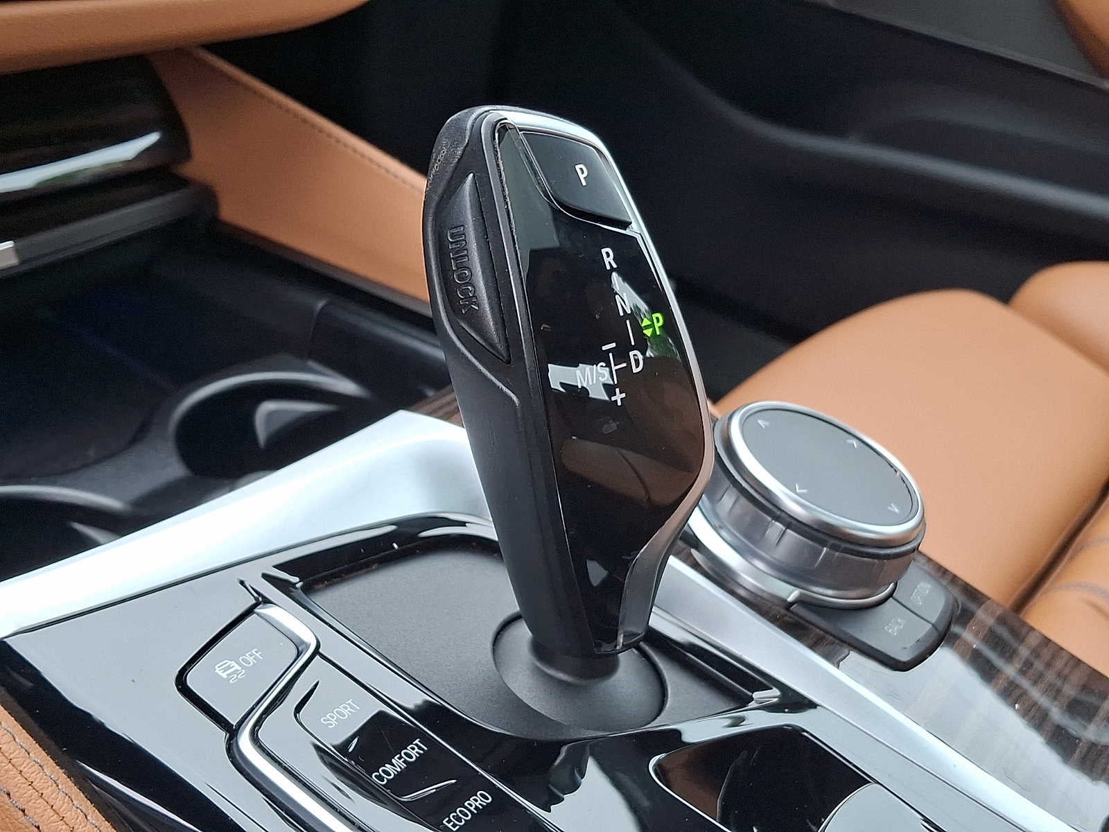 2023 BMW 5 Series 540i - Photo 13