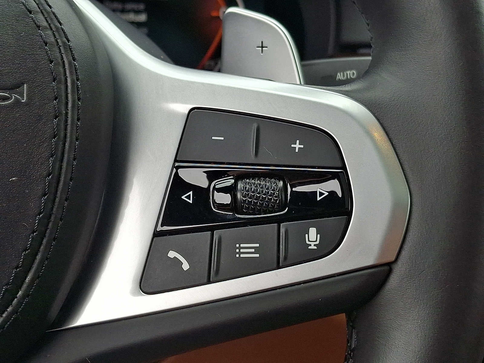 2023 BMW 5 Series 540i - Photo 19