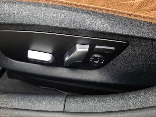 2023 BMW 5 Series 540i - Photo 41