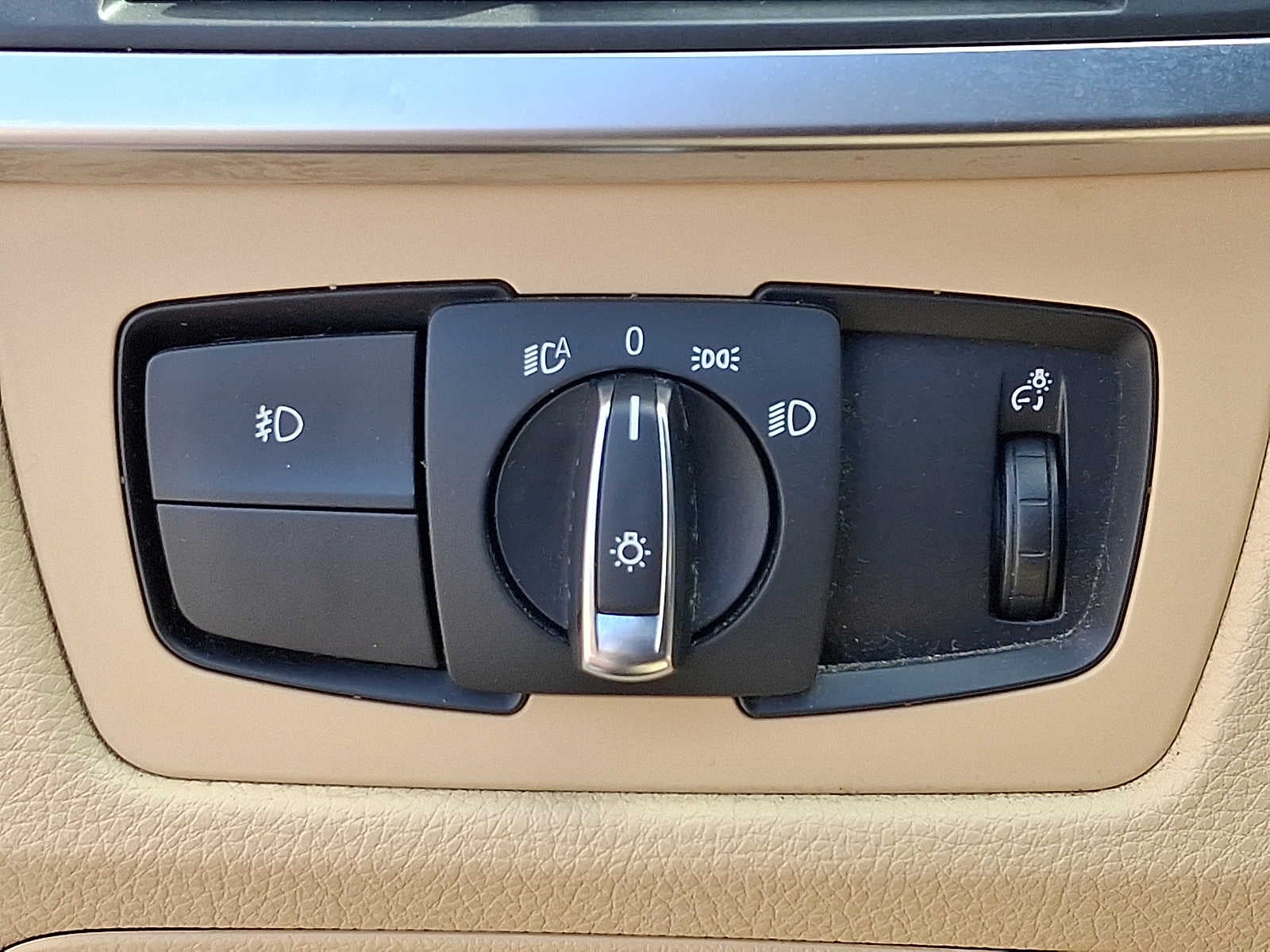 2018 BMW 3 Series 330i xDrive Sedan