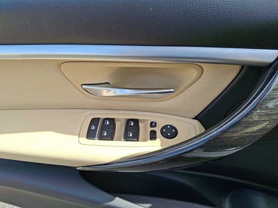 2018 BMW 3 Series 330i xDrive Sedan