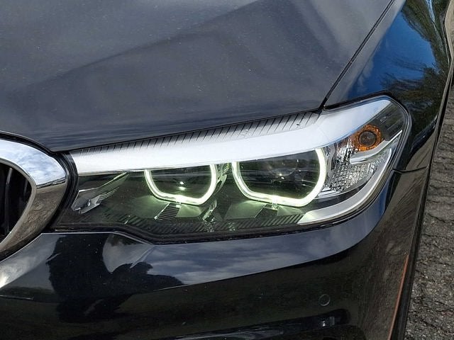 2019 BMW 5 Series 530i xDrive Sedan