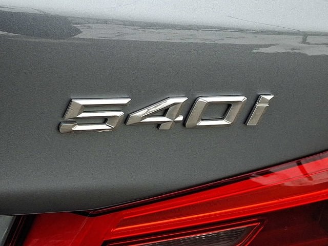 2017 BMW 5 Series 540i xDrive Sedan