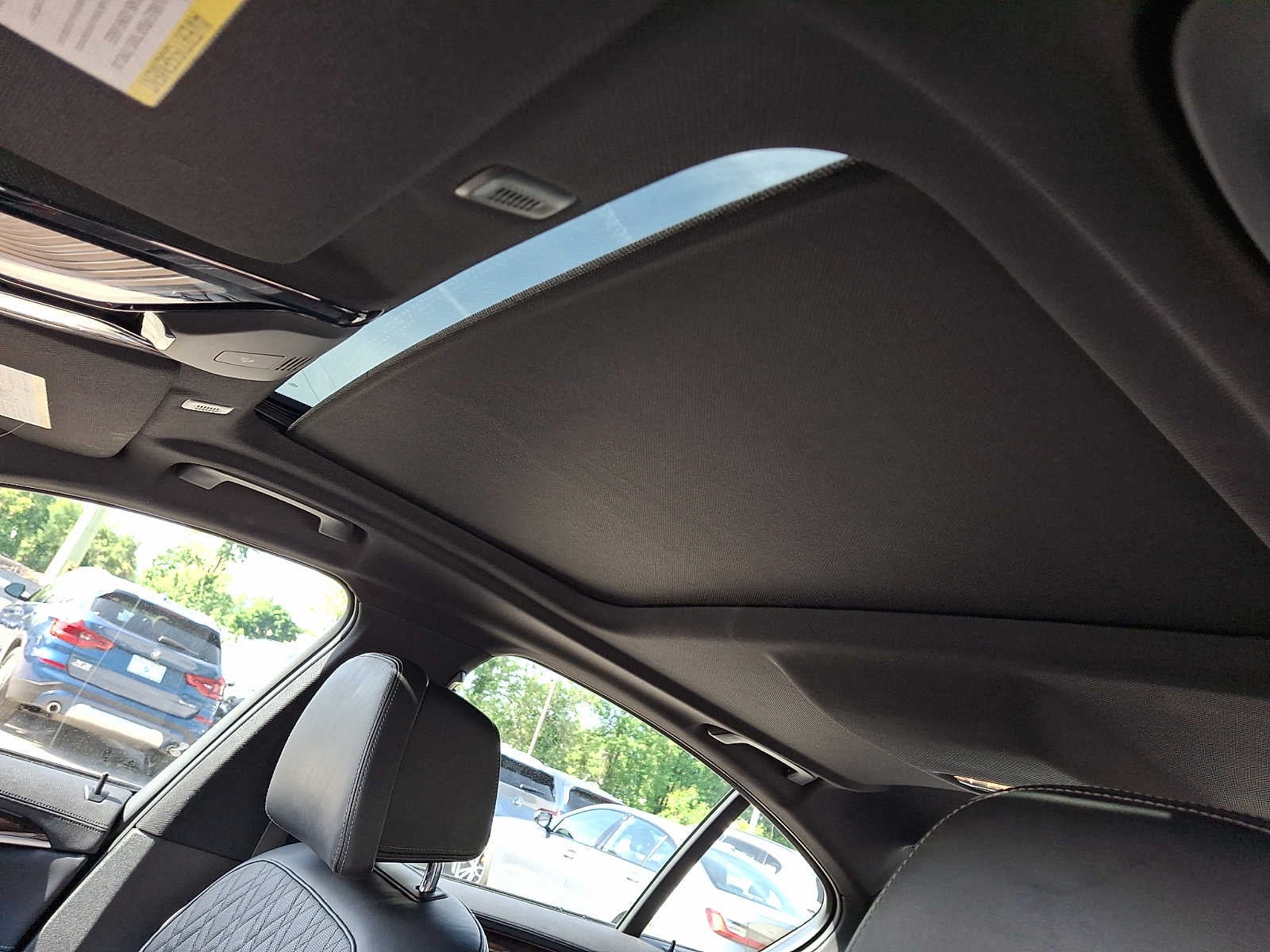 2018 BMW 5 Series 540i - Photo 15
