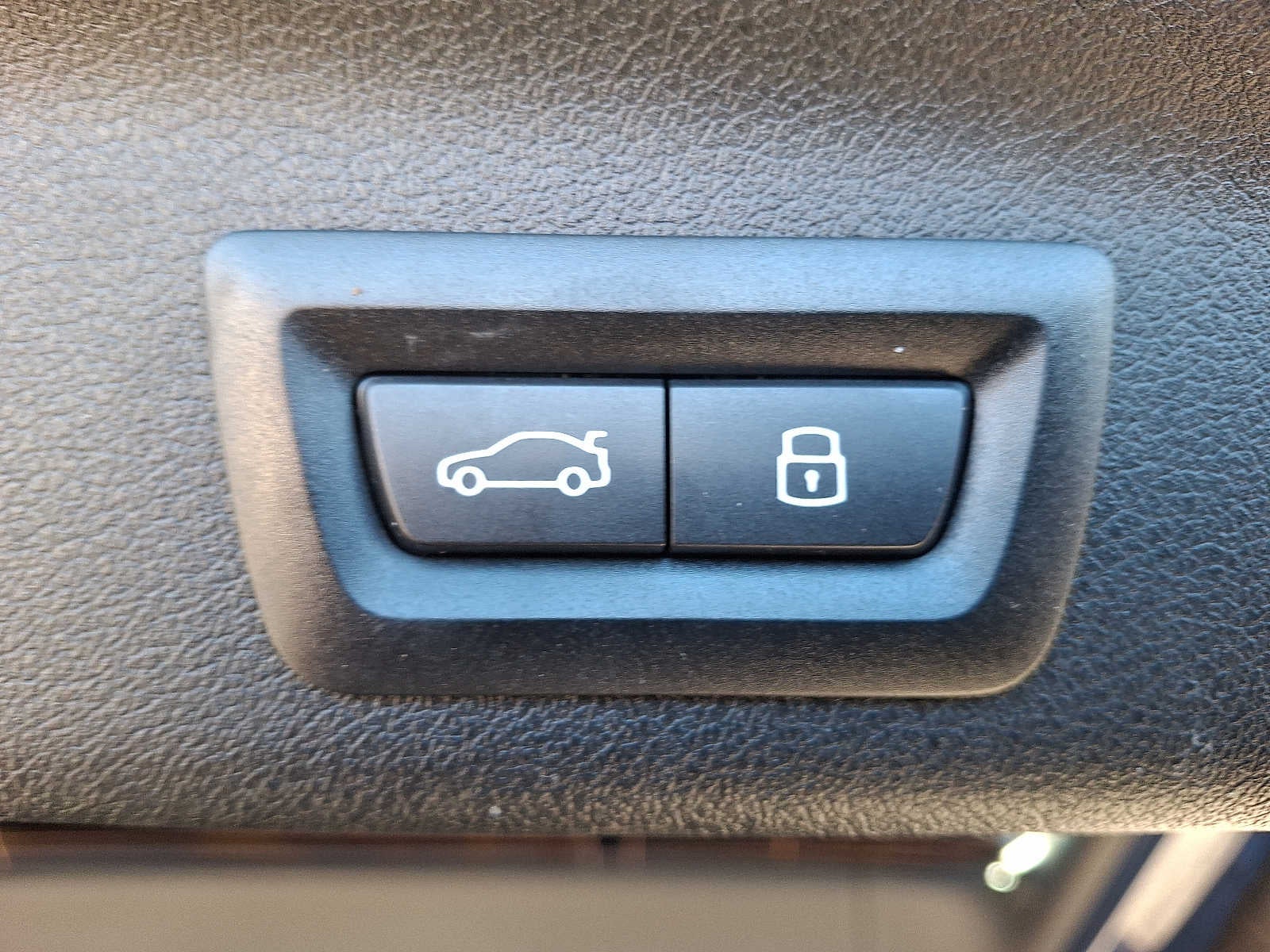 2025 BMW X1 xDrive28i Sports Activity Vehicle