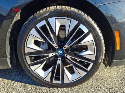 2025 BMW i5 xDrive40 Sedan